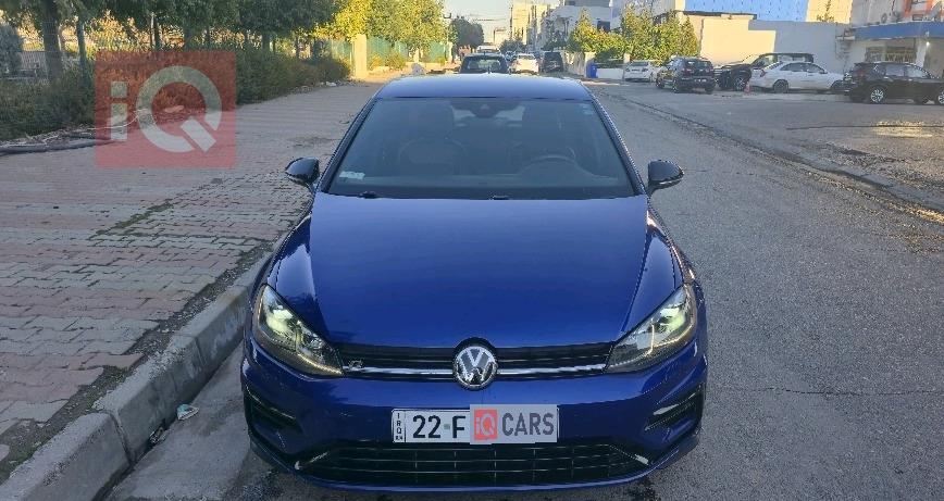 Volkswagen Golf R